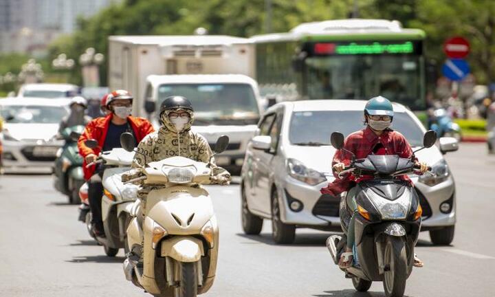 Đợt nắng nóng kinh hoàng, gần 40 độ ở miền Bắc kéo dài đến bao giờ?