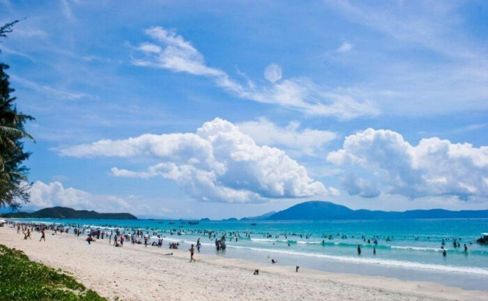 Đang tắm biển ở Quảng Ninh, cụ ông 84 tuổi đột quỵ, tử vong