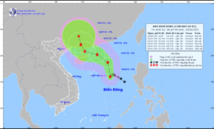 Bão số 1- cơn bão CHABA giật cấp 10 trên biển Đông