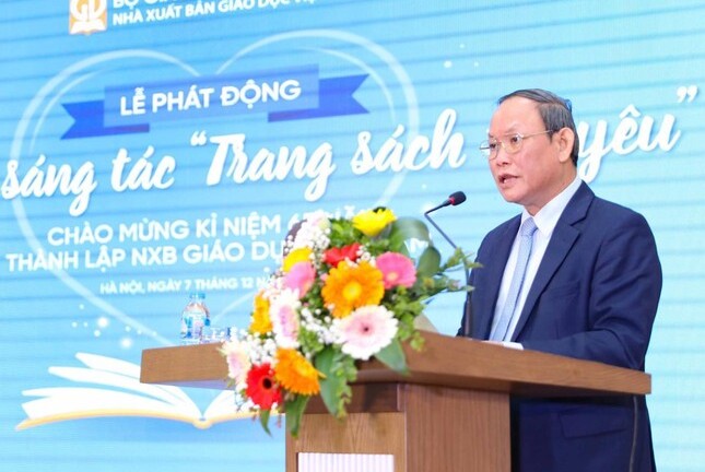 Vì sao người đứng đầu NXB Giáo dục Việt Nam bị kỷ luật?