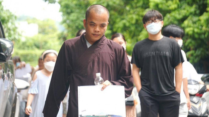 Một sư thầy 40 tuổi đi thi tốt nghiệp THPT 2022 ở Thanh Hóa