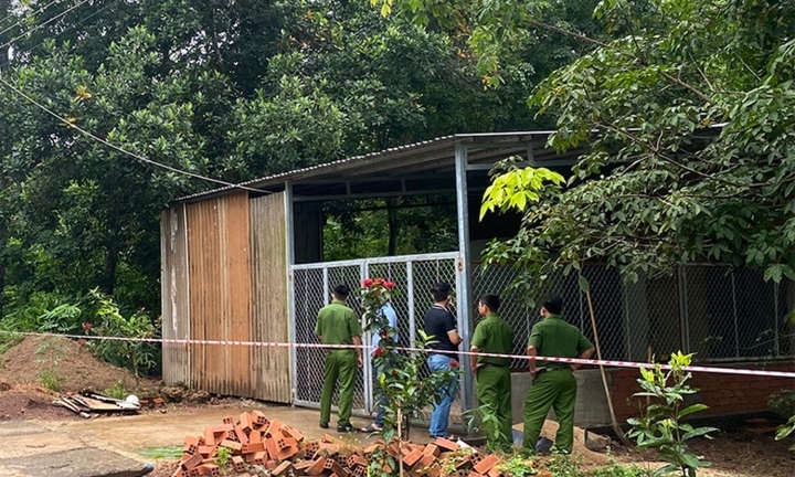 Vụ người phụ nữ 31 tuổi nằm chết trước nhà người yêu ở Bình Phước: Hiện trường có gì?