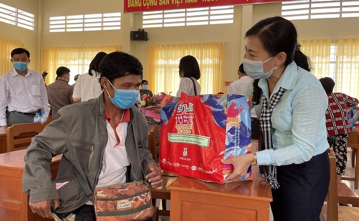 Từ 1/9, làm từ thiện phải ghi chép đầy đủ kết quả tiếp nhận, phân phối, sử dụng nguồn đóng góp