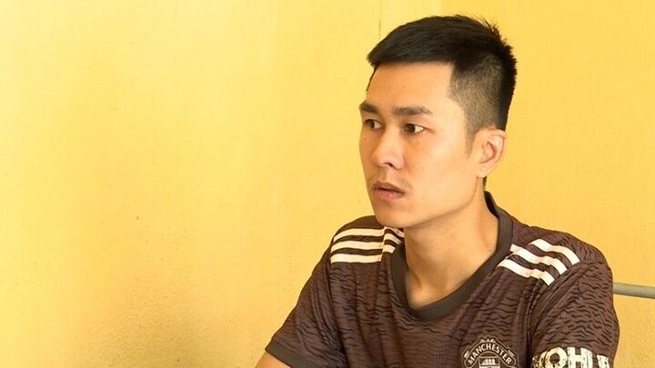 Dụ dỗ bé gai vào nhà nghỉ làm 