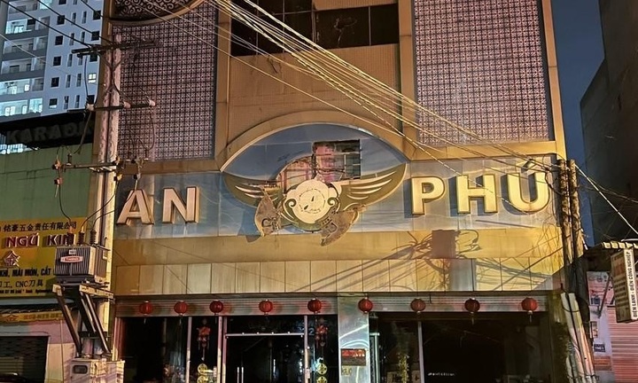 Vụ cháy quán karaoke ở Bình Dương, 33 người chết: Xót xa cuộc gọi cuối cùng của người cha