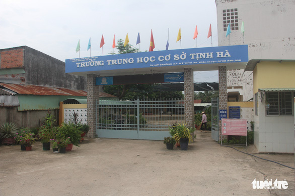 Điều tra vụ một nữ sinh lớp 9 nghi nhảy từ lầu 3 xuống đất tự tử