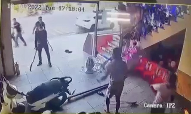 Vụ nhóm giang hồ 