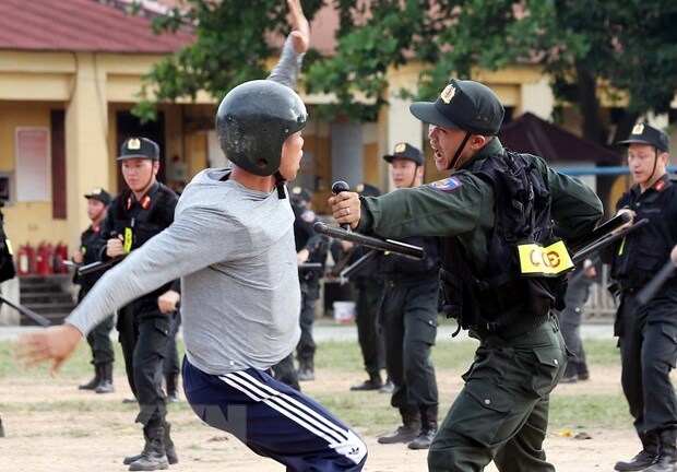 5 nhóm hành vi bị nghiêm cấm liên quan hoạt động của Cảnh sát cơ động