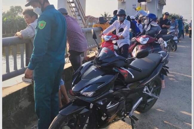 Vụ người đàn ông nhảy cầu tự tử ở Long An: Vợ mới mất chưa được 20 ngày