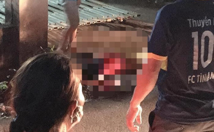 Chồng dùng dao đâm chết vợ rồi treo cổ tự tử