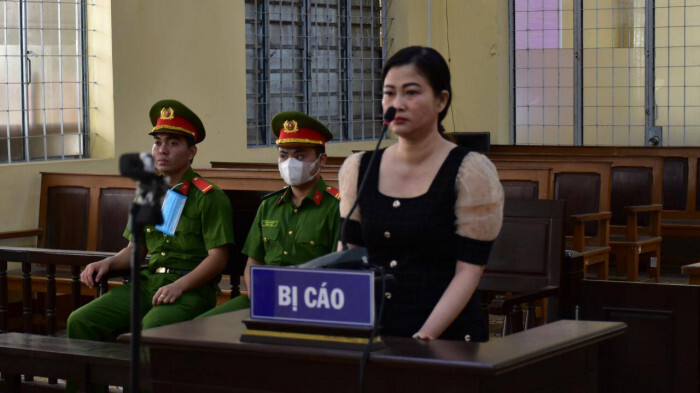 Dụ dỗ nhân tình uống bia pha thuốc ngủ để cướp vàng, người phụ nữ lãnh án 10 năm tù