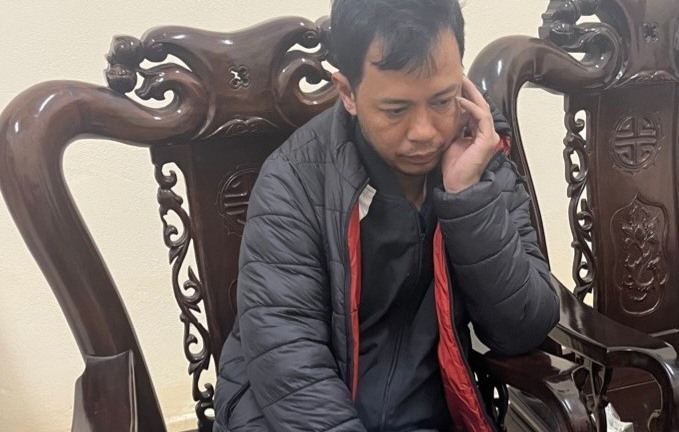 Cha trói con gái ruột rồi tung tin con bị bắt cóc để lừa mượn tiền