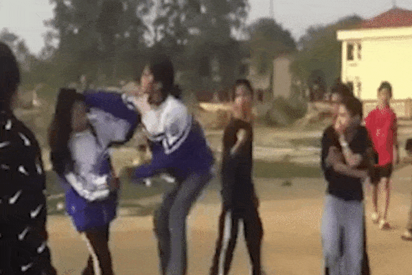 Vụ nữ sinh lớp 6 ở Bình Phước bị đánh hội đồng: Hé lộ nguyên nhân