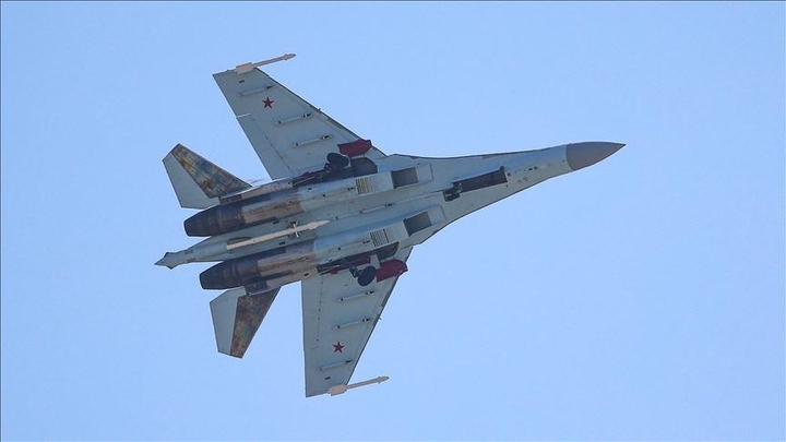 Nga điều Su-35 ngăn chặn 2 máy bay ném bom chiến lược B-52H của Mỹ