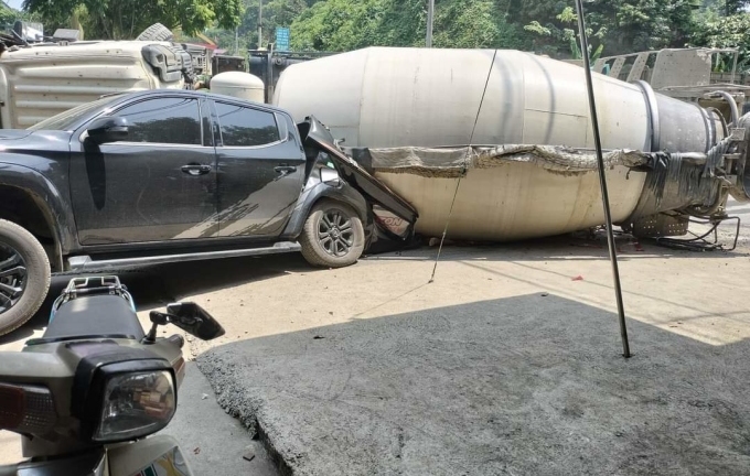 Vụ xe bồn lật, đè chết 3 người trong gia đình ở Lào Cai: Tiếng khóc nhói lòng của người mẹ già