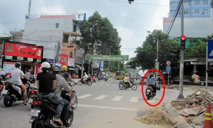 Khi nào vượt đèn đỏ nhưng không bị CSGT xử phạt?