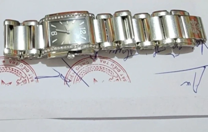 Vì sao chiếc đồng hồ Patek Philipp trị giá 278 triệu đồng bị mất ở sân bay Phú Quốc?