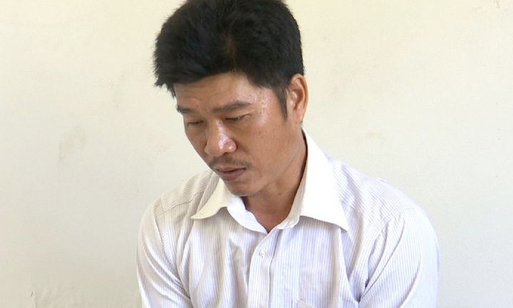 Bắt tạm giam người đàn ông 39 tuổi dâm ô con riêng của vợ