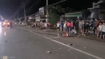 Xe khách tông xe máy, 2 anh em ruột tử vong thương tâm