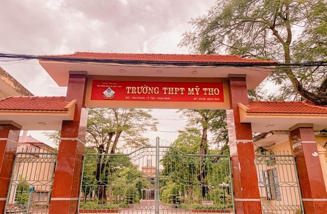 Vụ nam sinh lớp 10 ở Nam Đinh bị lôi vào nhà vệ sinh đánh hội đồng: Hé lộ nguyên nhân