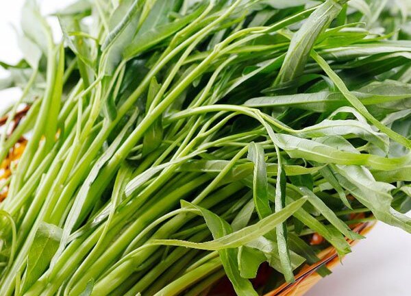 Loại rau rẻ bèo giúp chống ung thư, bán đầy ngoài chợ