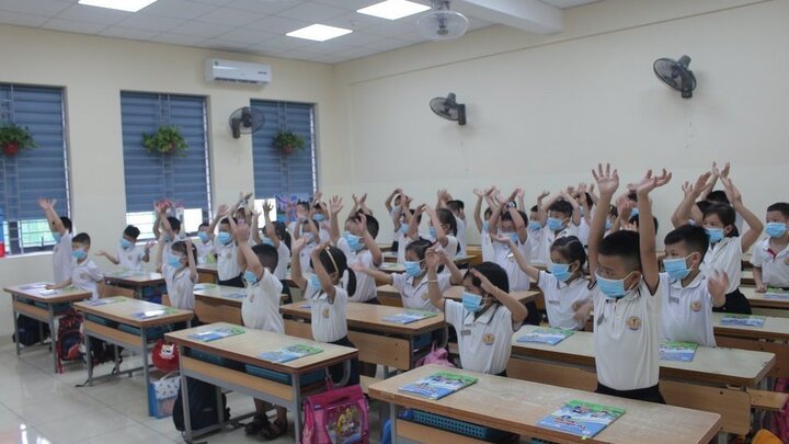 Giáo viên tròn trách nhiệm, lương tâm, học sinh không ngồi nhầm lớp