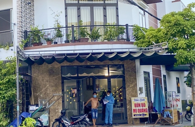 Bà chủ quán mỳ ở Đà Nẵng dương tính với SARS-CoV-2