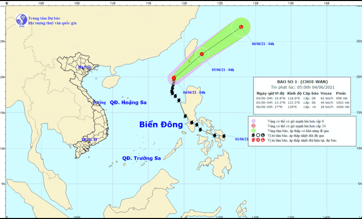Bão Choi-wan giật cấp 10 trên Biển Đông, tiếp tục đổi hướng