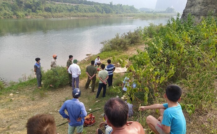 Vụ thi thể người đàn ông dưới chân cầu treo ở Hòa Bình: Hé lộ nguyên nhân