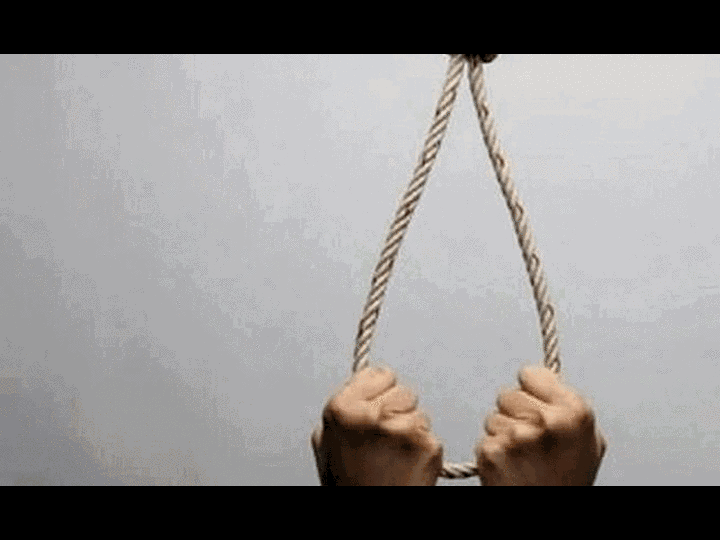 Kinh hãi phát hiện 2 người đàn ông chết trong tư thế treo cổ cùng một huyện