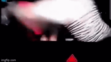 Clip hành khách đấm liên tục vào mặt tài xế trong đêm gây phẫn nộ