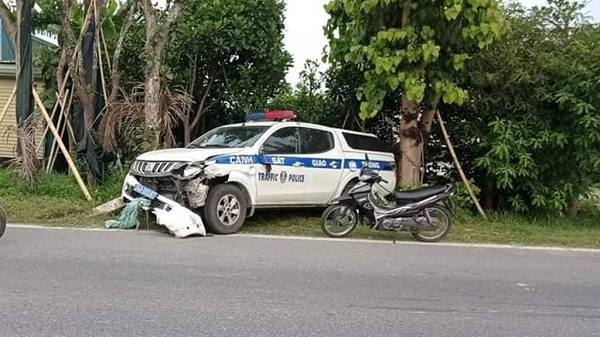 Tin tức tai nạn giao thông ngày 27/6: Va chạm với xe CSGT, nữ sinh Hải Dương tử vong