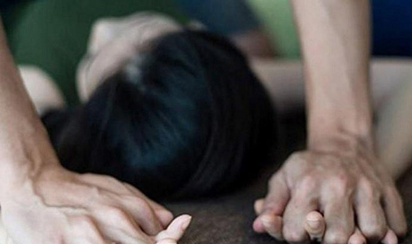 Tin tức pháp luật ngày 13/7: 2 nam thanh niên bị tố hiếp dâm bé gái 8 tuổi