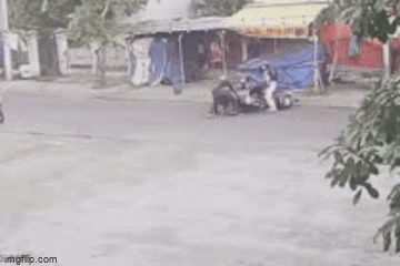 Tin tức pháp luật mới nóng nhất ngày 22/3: Nữ sinh 