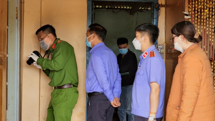 Vụ mưa lớn làm lộ thi thể người phụ nữ bị chôn cách đây 3 tháng: Nghi phạm là ai?