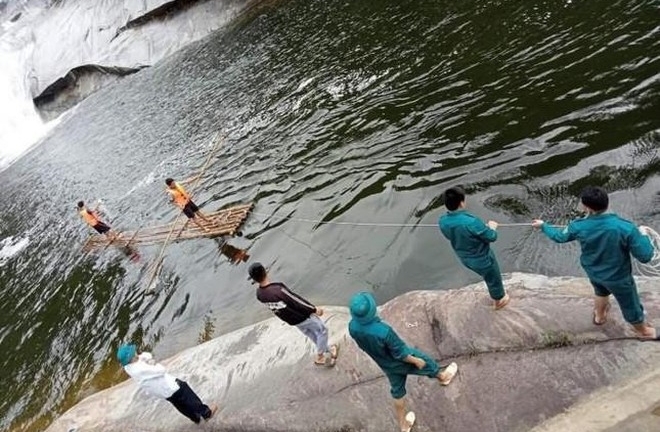 Tìm thấy thi thể người đàn ông mất tích khi tắm thác 7 tầng
