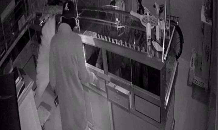 Vụ tiệm vàng bị trộm khoảng 3 tỷ đồng: Trích xuất camera, thu hình ảnh gì?