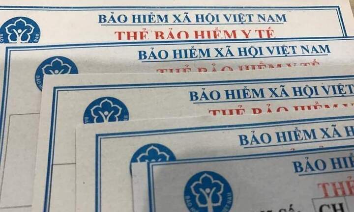 Người già không có lương hưu mua bảo hiểm y tế thế nào?