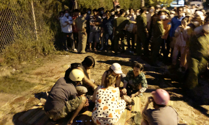 Thi thể nam thanh niên 22 tuổi dưới cống thoát nước