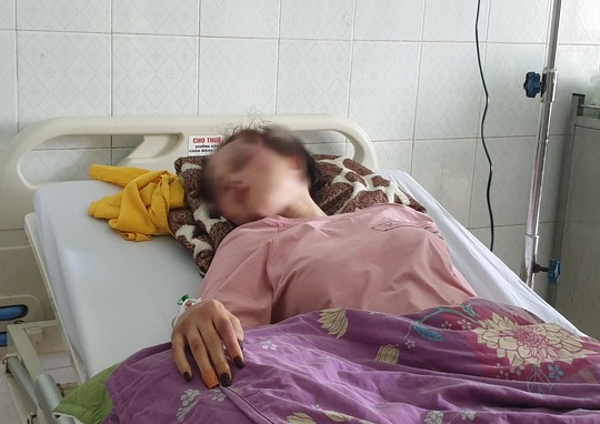 Vụ cán bộ QLTT bị tố đánh bạn gái gãy xương hàm: Em gái nạn nhân tiết lộ bất ngờ