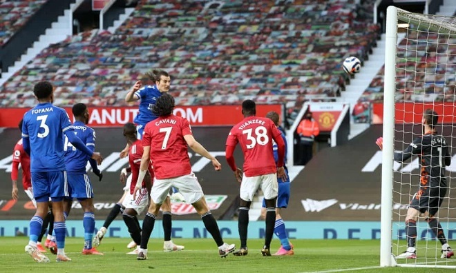 Đánh bại MU, Leicester giúp Man City lên ngôi vô địch sớm