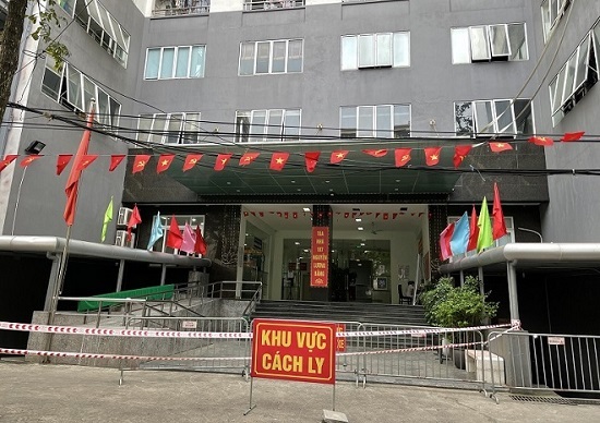 Hà Nội: Phong tỏa 3 tòa nhà liên quan đến các ca mắc mới COVID-19