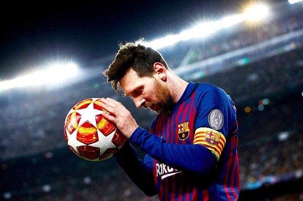 Messi chính thức trở thành cầu thủ tự do