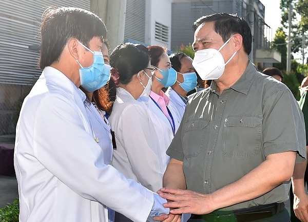 Chính phủ chia sẻ, thấu hiểu và kịp thời hỗ trợ nhân dân trong thời khắc khó khăn nhất để chống dịch