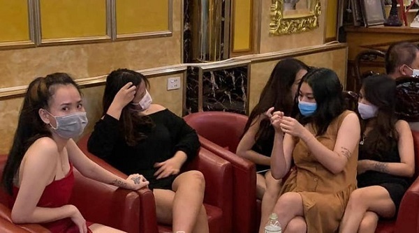 Bắc Giang: 38 người bị bắt quả tang tụ tập hát karaoke 