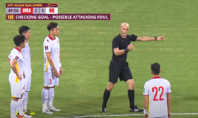 VAR rất chính xác nhưng quyết định công bằng vẫn nằm ở con người