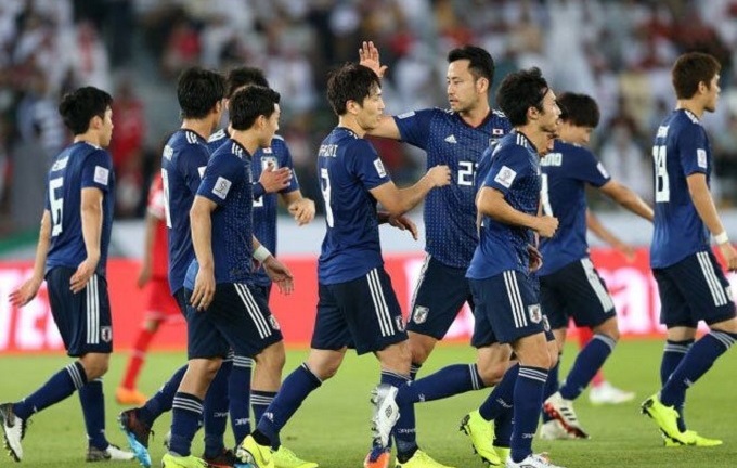 Đội tuyển Nhật Bản đưa hơn 100 người cùng 9 tấn hành lý sang Việt Nam, quyết tâm lấy điểm