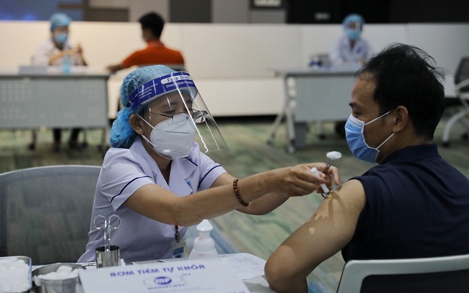 TP.HCM đề xuất tiêm vaccine ngừa COVID-19 tăng cường cho người dân từ 10/12