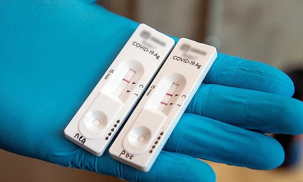 Bộ Y tế đề nghị sớm đưa kit test xét nghiệm COVID-19 vào diện bình ổn giá