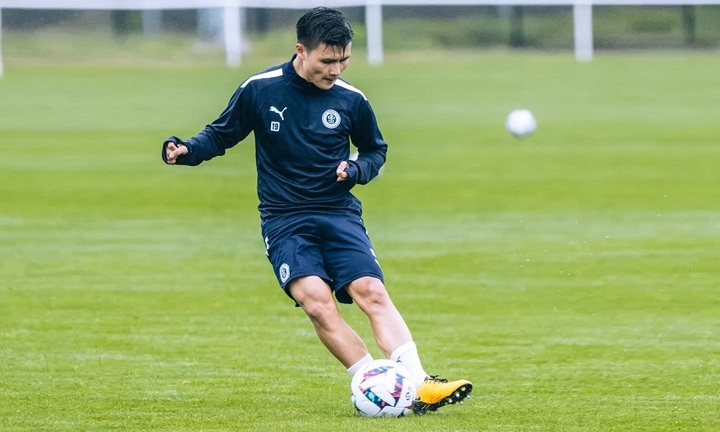 HLV Pau FC: Quang Hải là cầu thủ giỏi, không phải hợp đồng thương mại